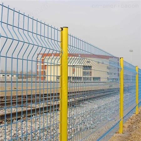 铁路护栏 边框菱形网 波浪网 隔离网护栏网 现货齐全